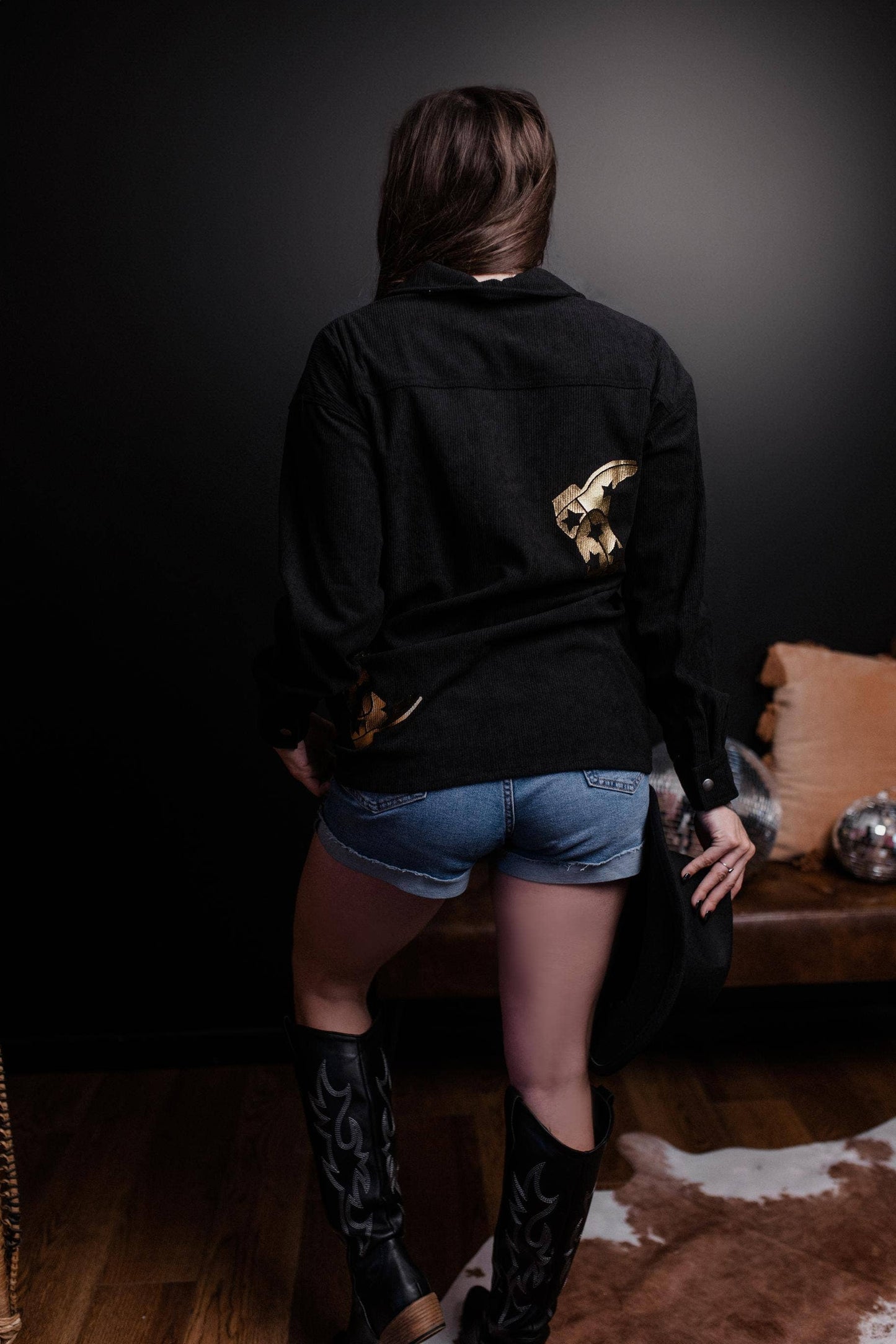 MK544 Golden Boots Shacket: Black / S