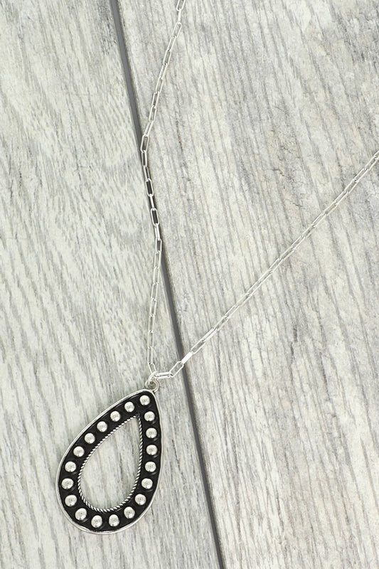 Western Teardrop Bubble Pendant Necklace