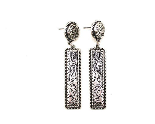 WESTERN BAR ENGRAVED DANGLE EARRINGS: Silver