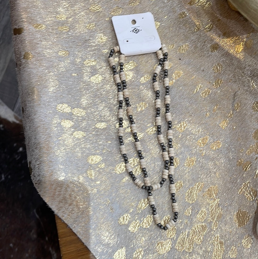 Natural bead and silver necklace