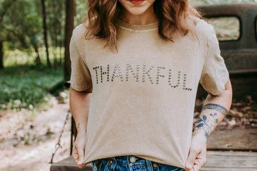 MK480 Thankful Acid Washed Studs SL Tee - Tan: Beige / L