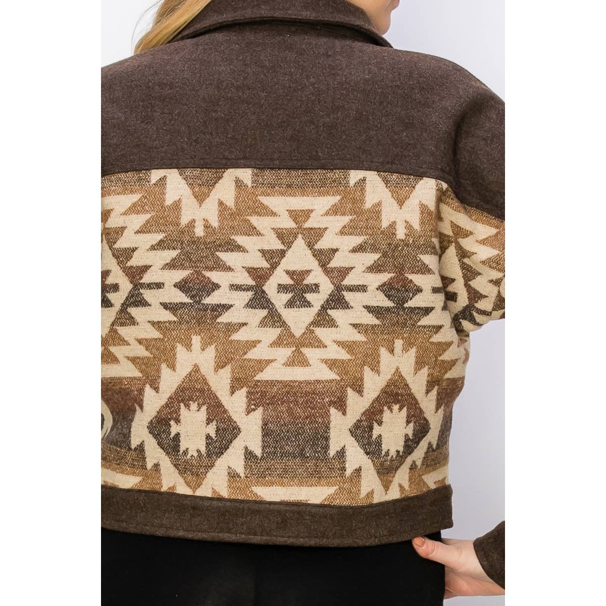 AZTEC BREAST FLAP POCKET HOLIDAY SHACKET: BLACK / S