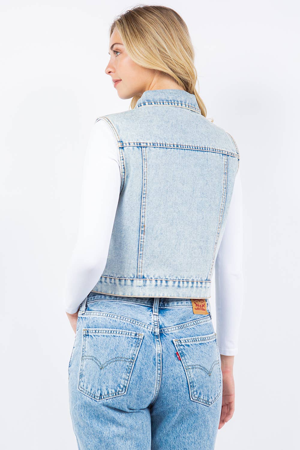 Iconic Denim Vest Jacket with Rhinestones: Black / L