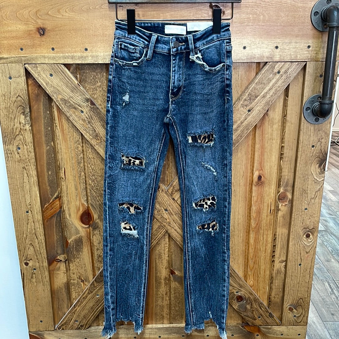 Leapord patch denim