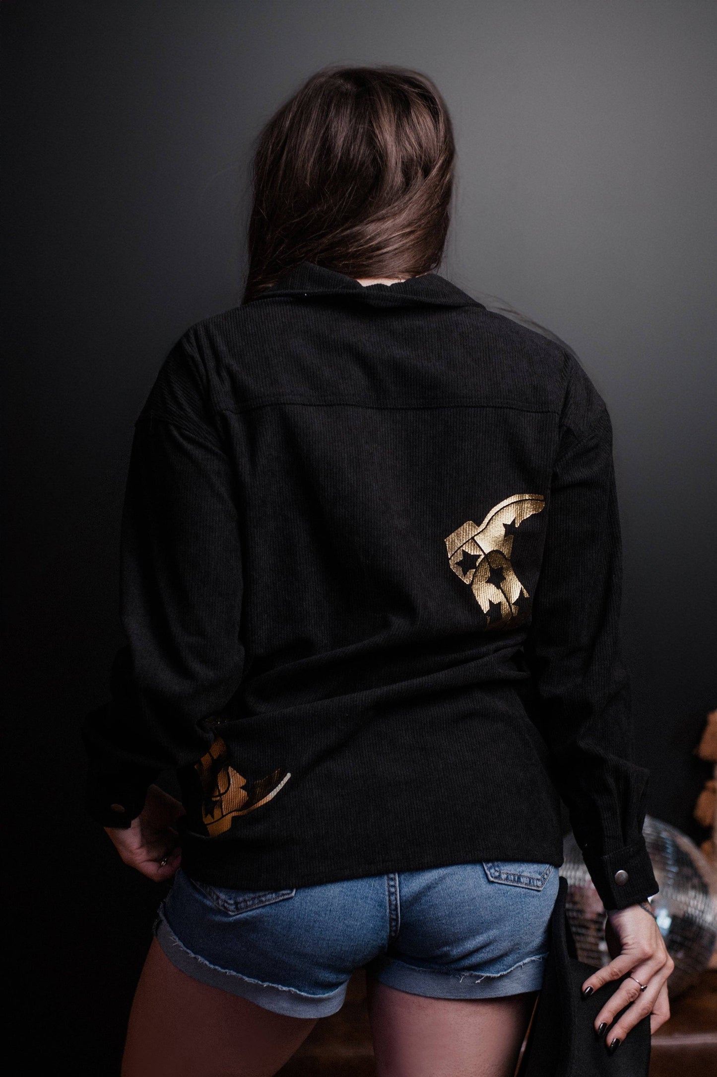 MK544 Golden Boots Shacket: Black / M