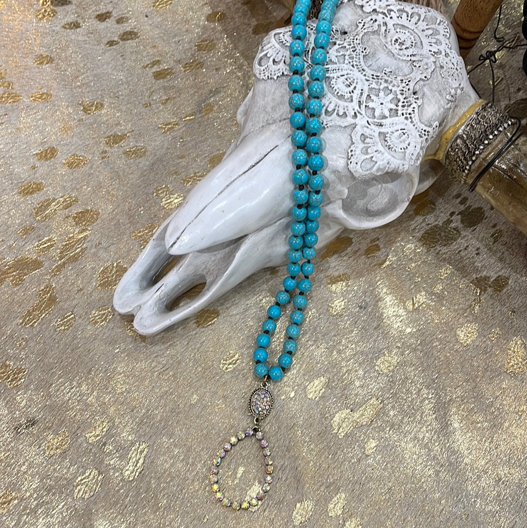 Turquoise beaded necklace