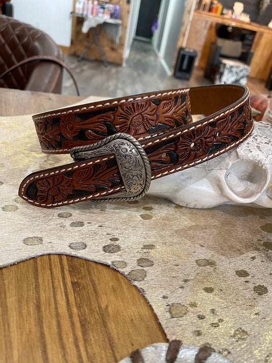 Tooled leather belt