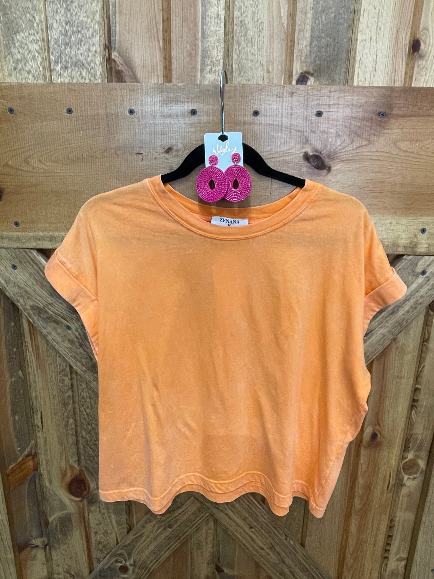 Orange short sleeve tee