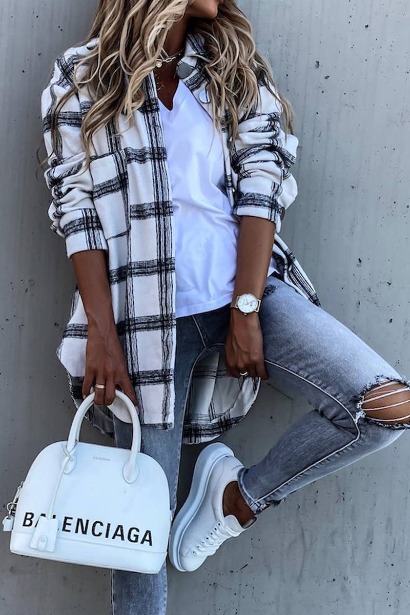 WOMEN PLAID PATTERN OVERSIZED BUTTONED SHACKET_CWTSTL0369: White / (M) 1