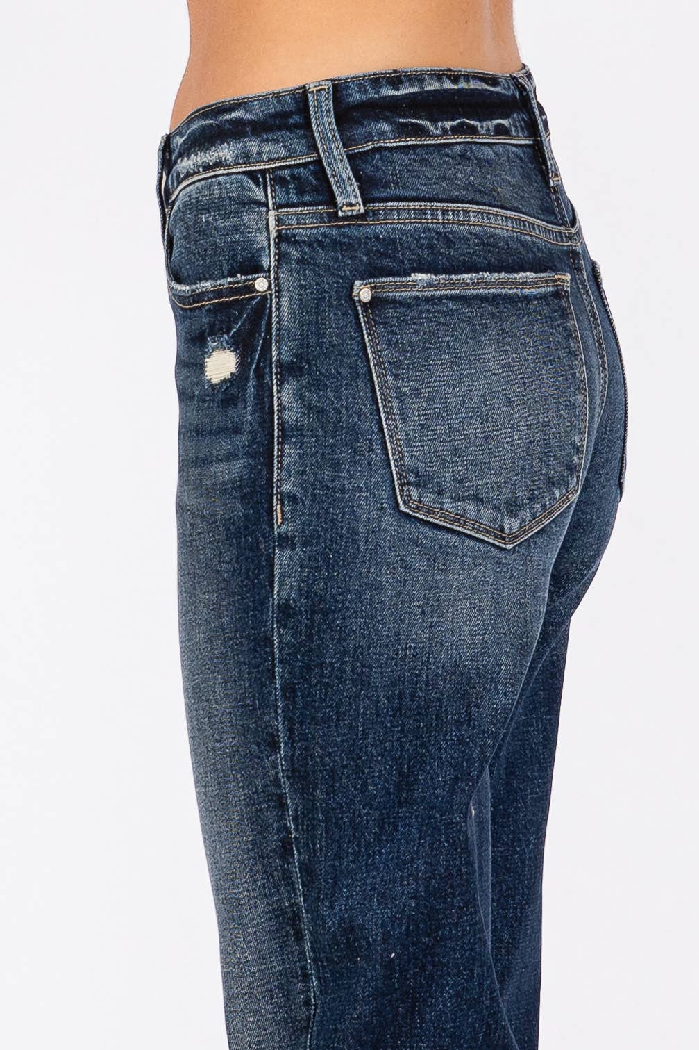 P1313F-DK MID RISE COMFORT RELAXED FLARE W/ CUFFED HEM: 1/24
