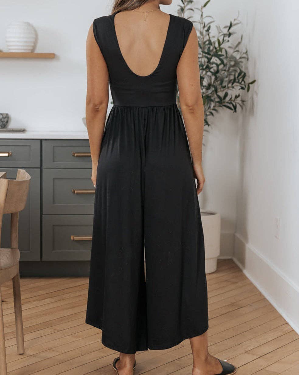 Low Back Wide Leg Jumpsuit: Black / M