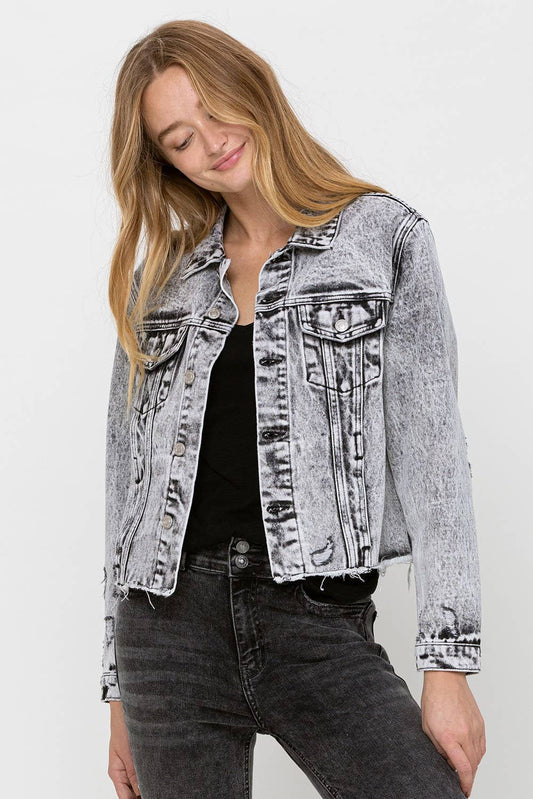 DISTRESSED BLACK ACID WASH CLASSIC CROP JACKET_VT1156