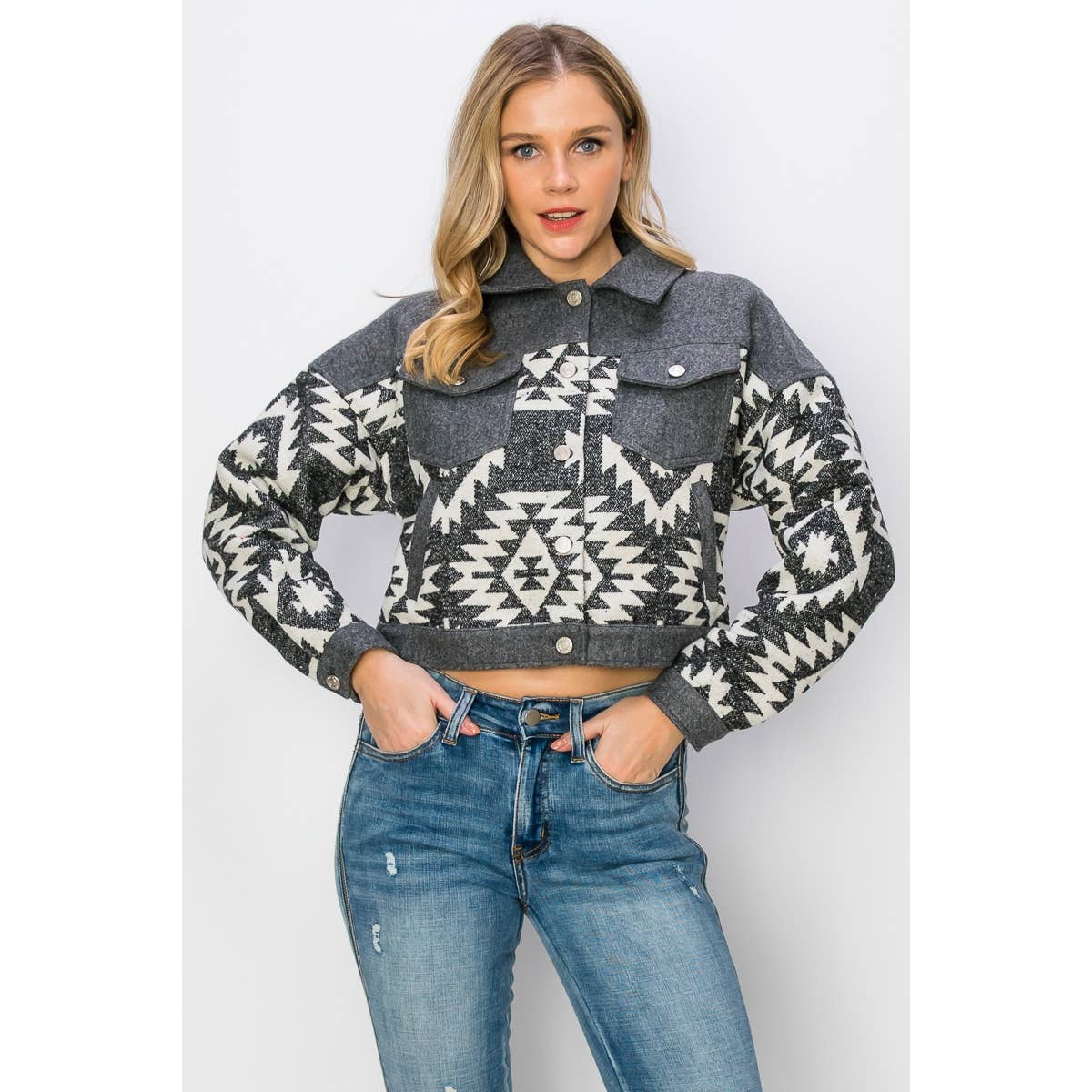 AZTEC BREAST FLAP POCKET HOLIDAY SHACKET: BLACK / XL